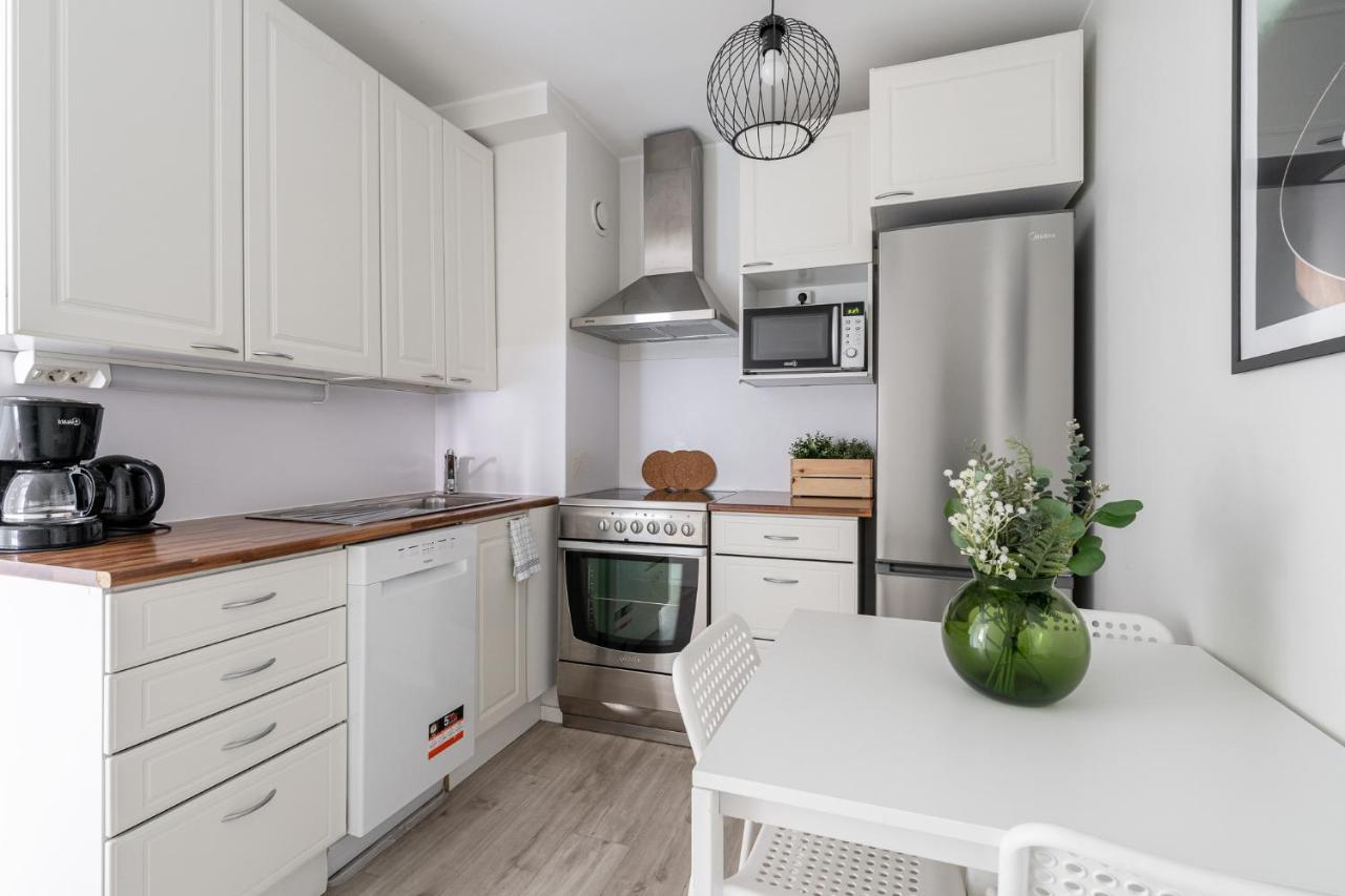 Spacious Downtown Apartment With Balcony Next To Restaurants - Hosted By 2Ndhomes Tammerfors Eksteriør bilde